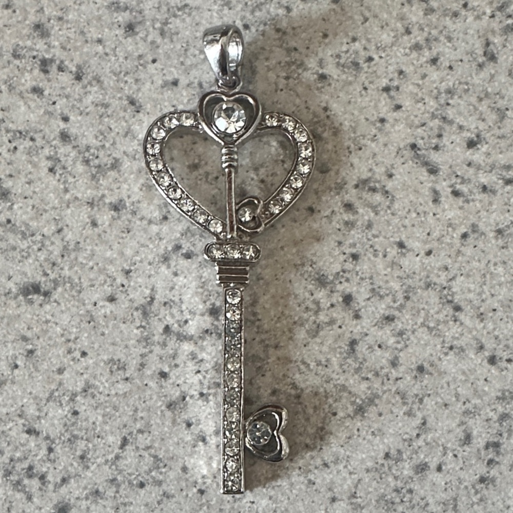 Silver Heart Key Pendant with Crystals